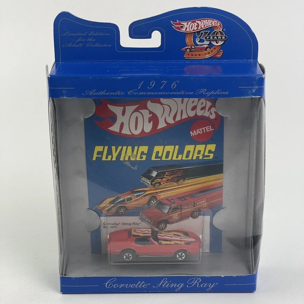 Hot Wheels 1976 Commemorative Flying Colors Corvette Sting Ray 1:64 Diecast